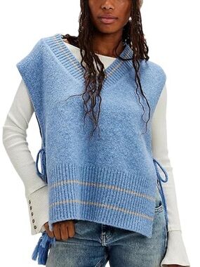 Free People All Star Stripe Blue/Tan Knit Poncho Side Tassel Ties One Size